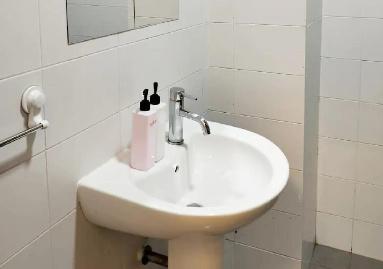 021 Palazio Apartment Japanese Style Studio Mount Austin Wifi & Netflix Johor Bahru